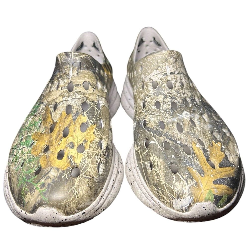 Kane Revive X Realtree Active Recovery Camo Shoes Men's Size 9, Women's Size 11